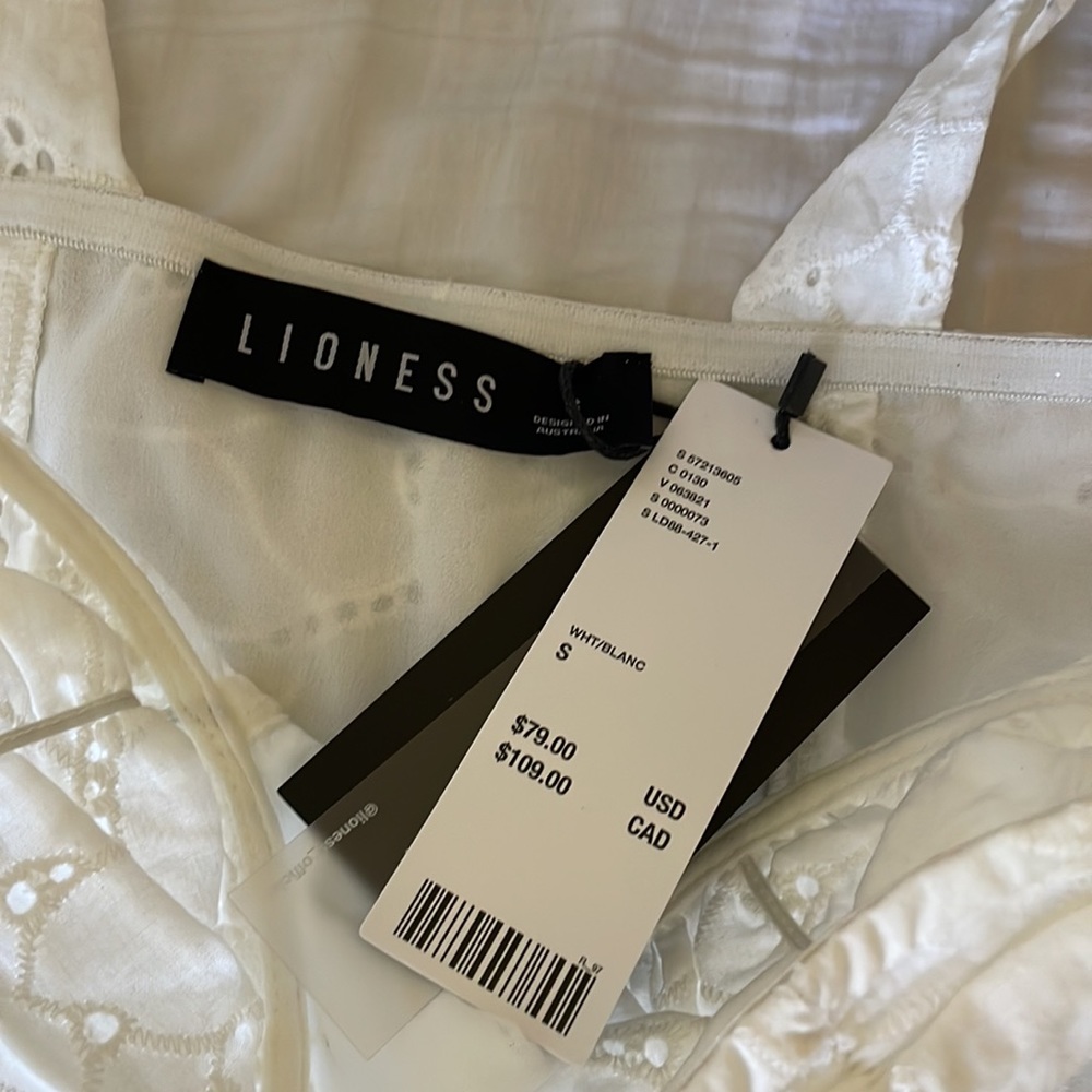 Urban Outfitters white eyelet dress - Picture 7 of 7